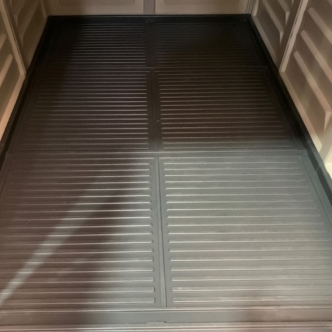 Пластиковый сарай StoreMate Plus