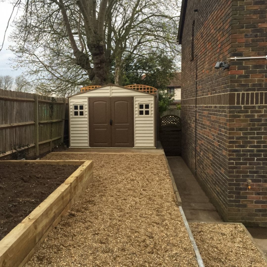 Пластиковый сарай Duramax Woodside