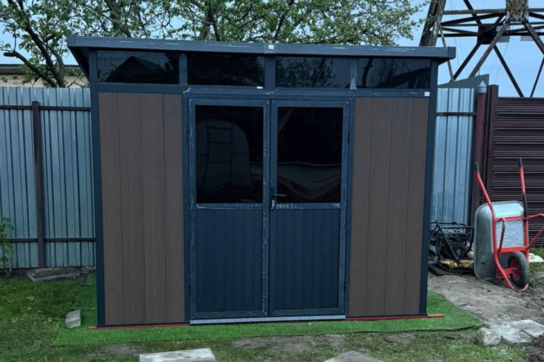 Сарай из ДПК Defender 9х7 (5.95 кв.м)