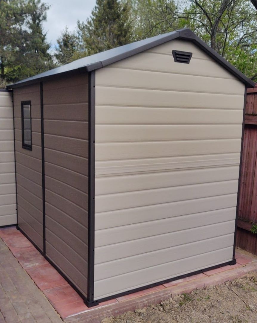 Пластиковый сарай Манор 6x8DD бежевый