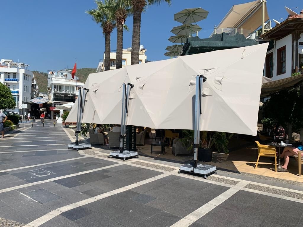 Зонт профессиональный 3х3 м Banana Plus