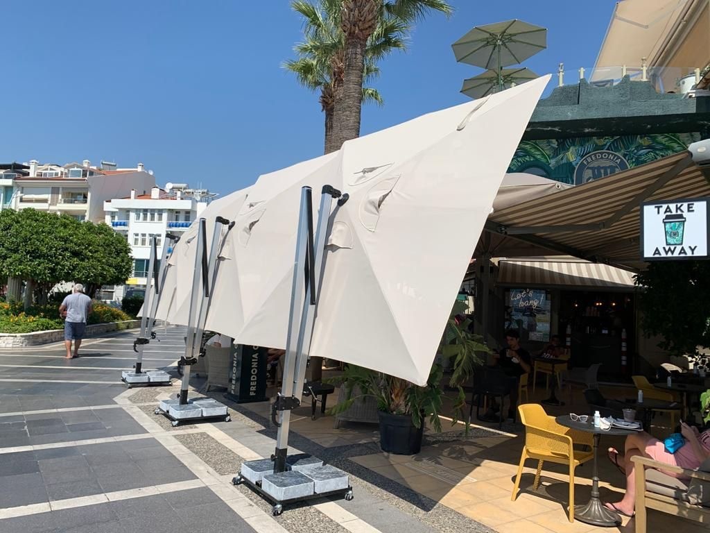 Зонт профессиональный 3х3 м Banana Plus