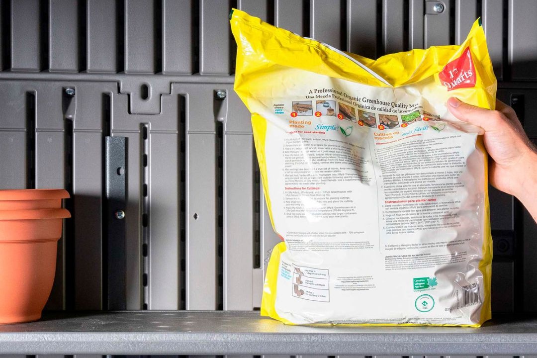 Сарай пластиковый Woodlook 10*8 серый