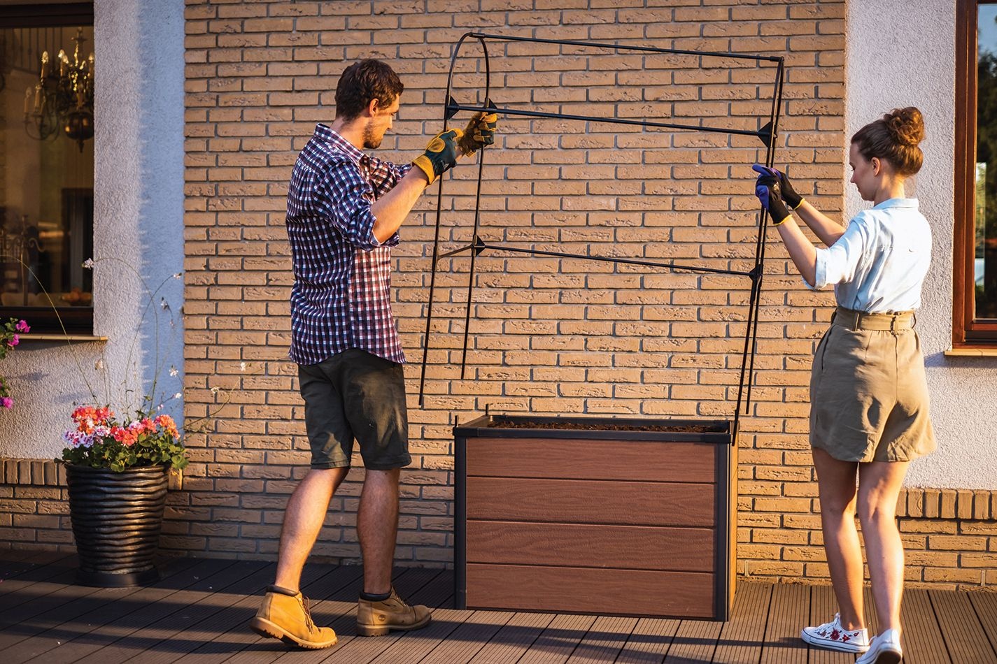 Грядка-теплица для растений Maple green house (серый)