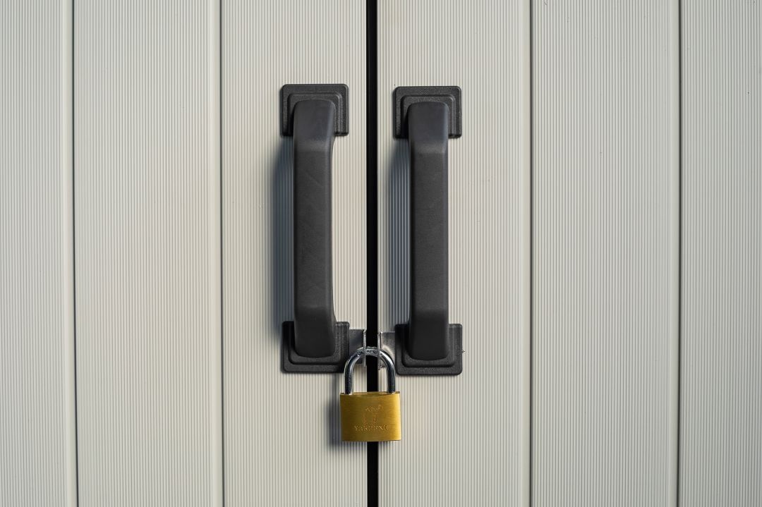 Шкаф уличный пластиковый высокий (High Store) 1400л